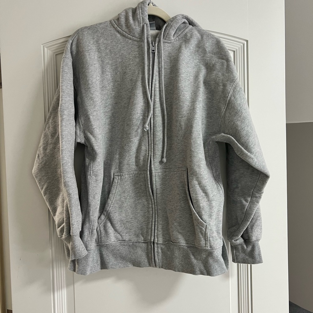 Aritzia TNA Heather Gray Cozy Zip-Up Hoodie